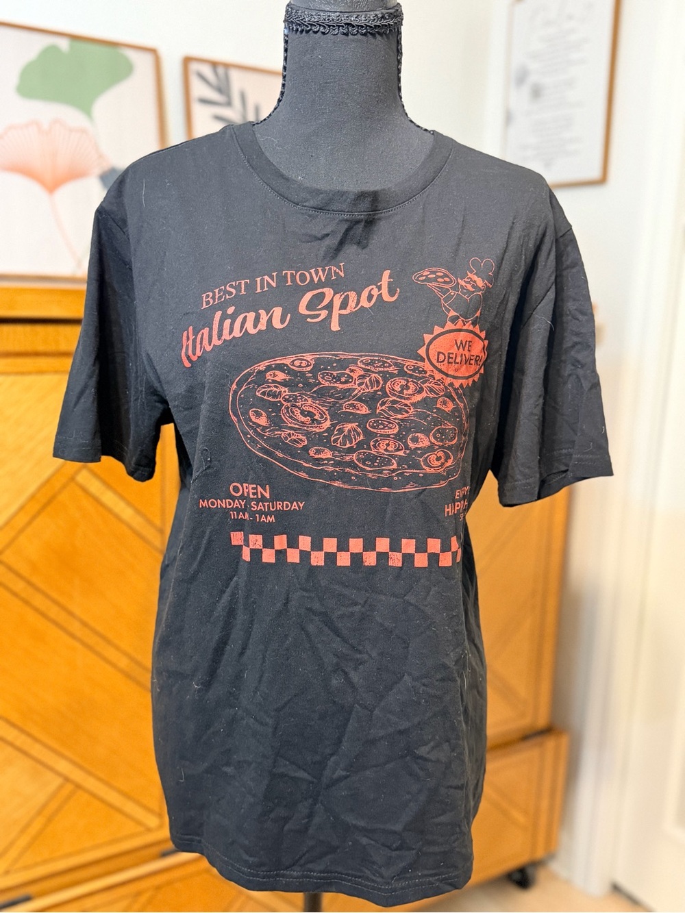 State of Mine Italian Spot Pizza Graphic Tee Black M NWT